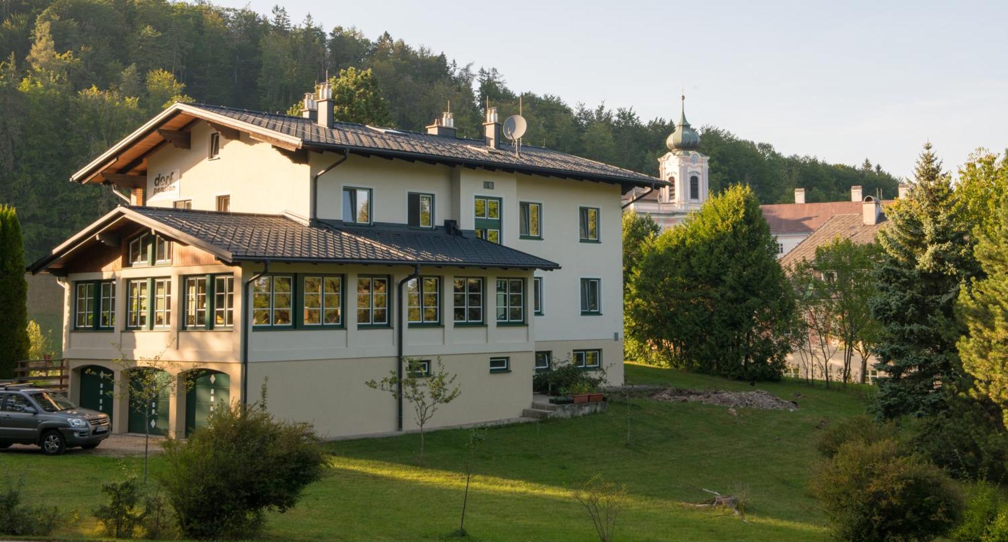 Dorfpension Mariahilfberg Gutenstein المظهر الخارجي الصورة