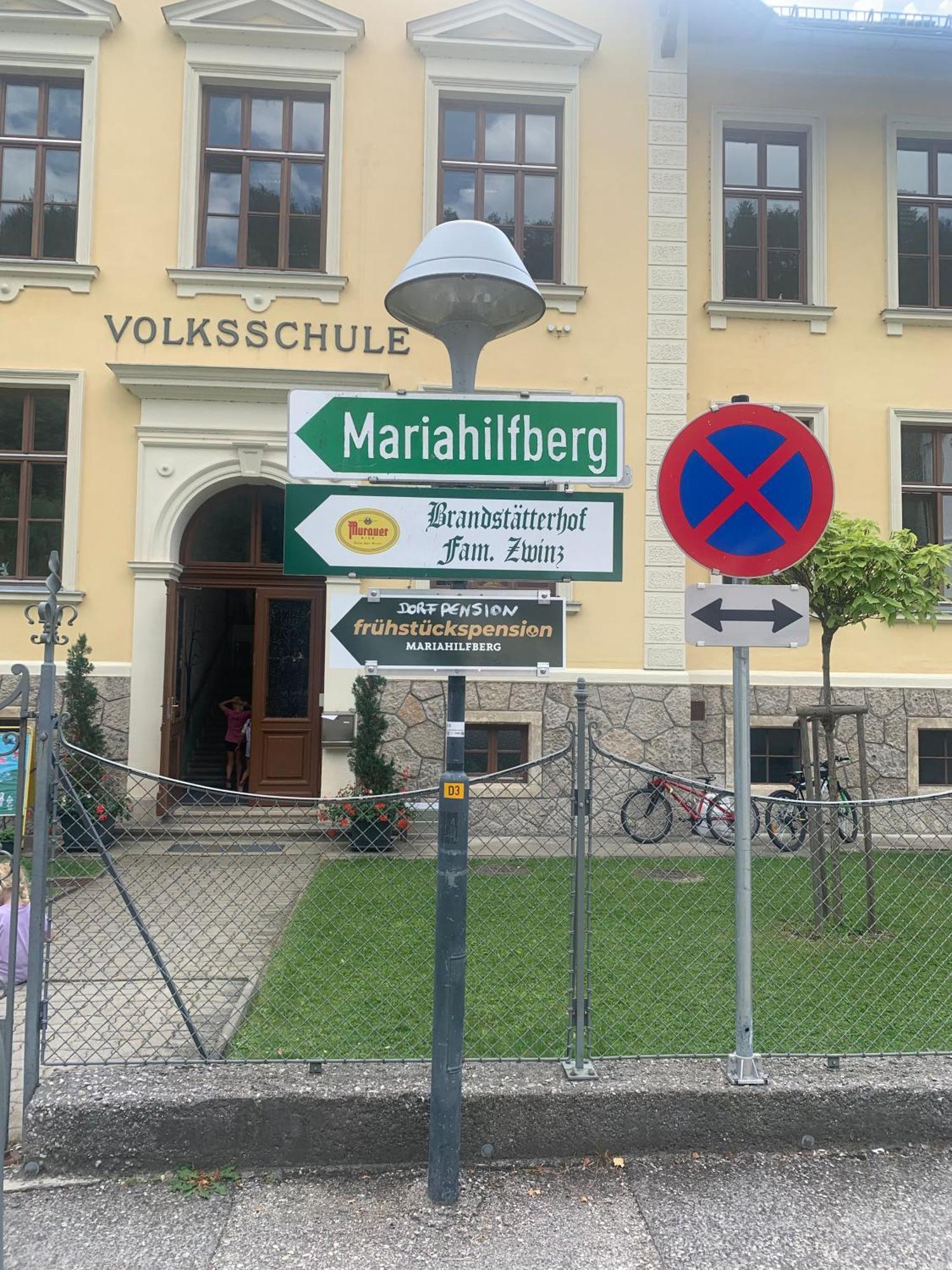 Dorfpension Mariahilfberg Gutenstein المظهر الخارجي الصورة